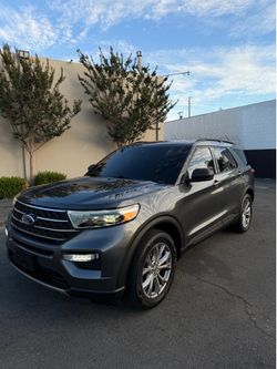2020 Ford Explorer · Base XLT Ecoboost