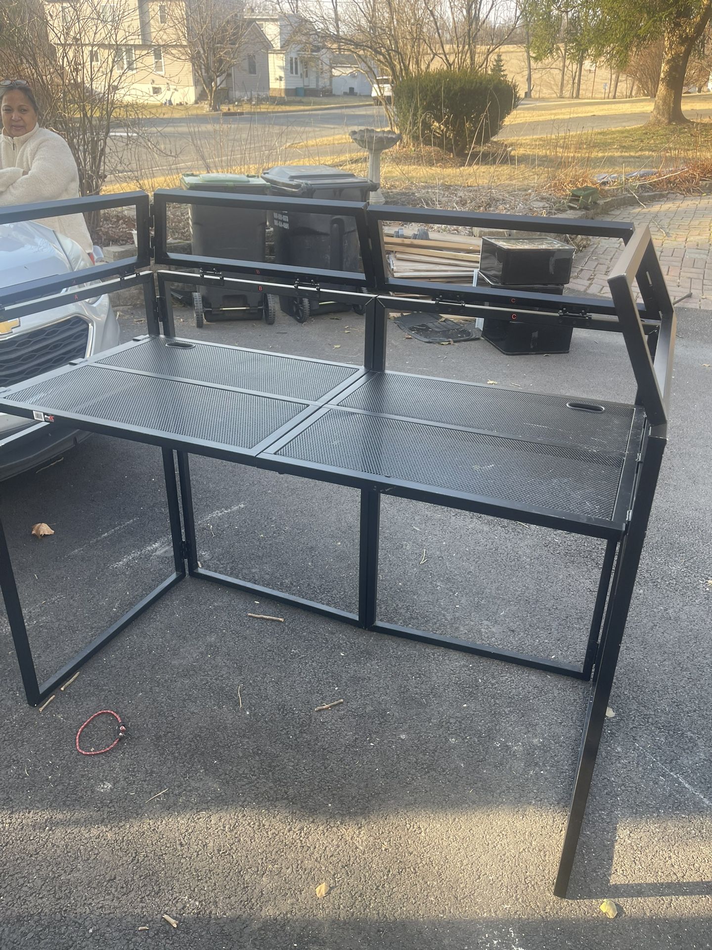 DJ Facade Metal Table