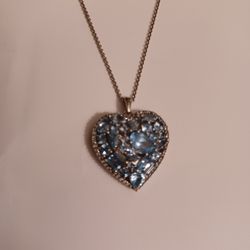 Silver necklace heart pendanted