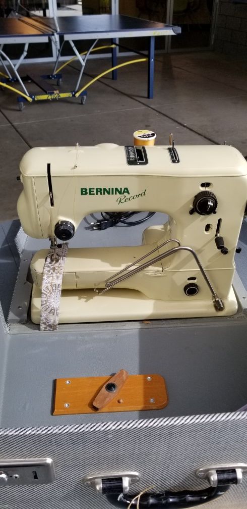 1960 Bernina Record 530 Sewing Machine
