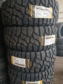 New set of tires 33 1250 15 lt Mud