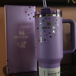 Olivia Rodrigo Stanley Cup