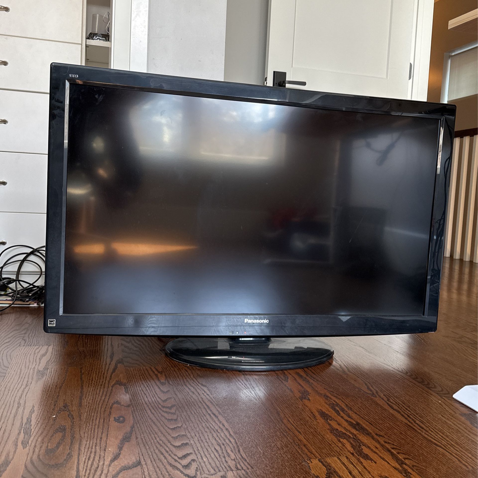 42” Flatscreen Panasonic TV