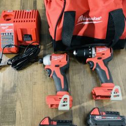 New Milwaukee M18 18V Brushless Drill & Impact Driver Combo Kit (2) Batteries (1) Charger & Tool Bag. $200