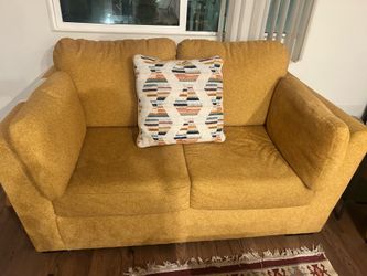 Ashley Keerwick Loveseat – Like New (2 Available) OBO