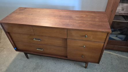 1960s vintage mainline by hooker dresser