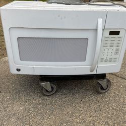GE microwave