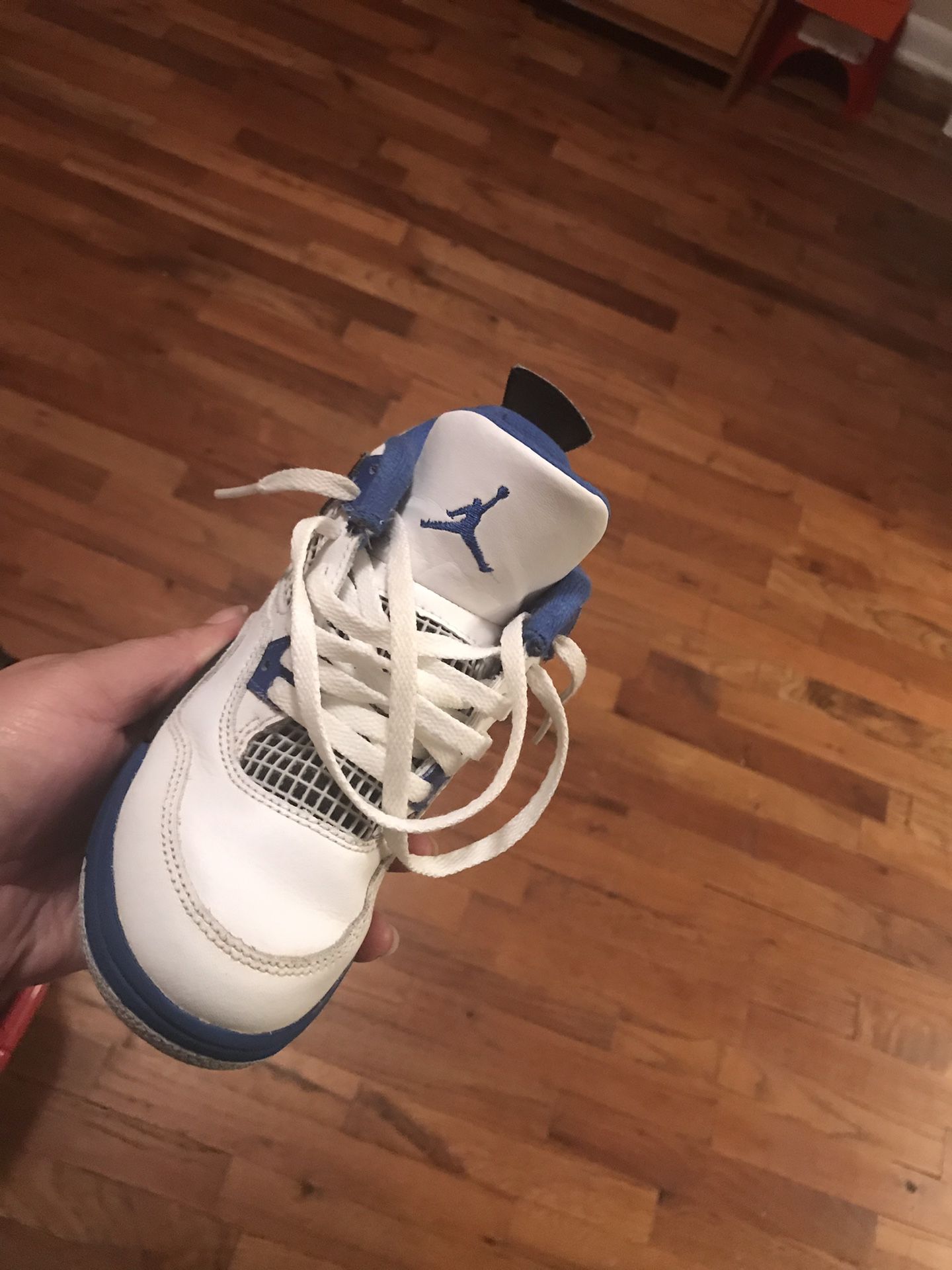 Jordan Retro 4’s Size 12c