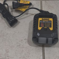DeWalt 20V Charger - New