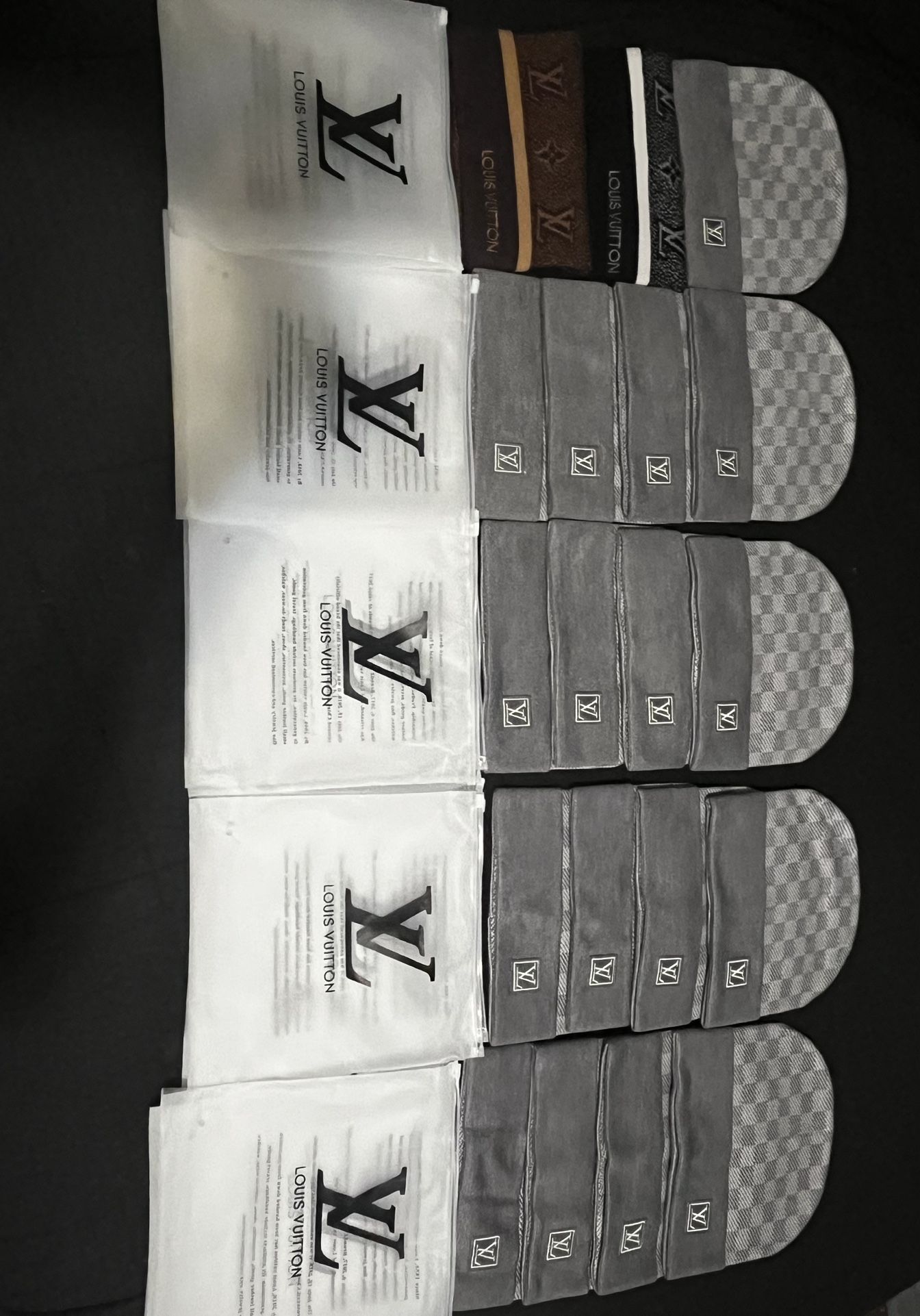 Louis Vuitton Bundle 19 Beanies 