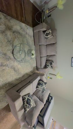 Used-Good condition sofa/love seat