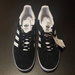 NEW Men’s Adidas Gazelles  (w/ Box & Tags)