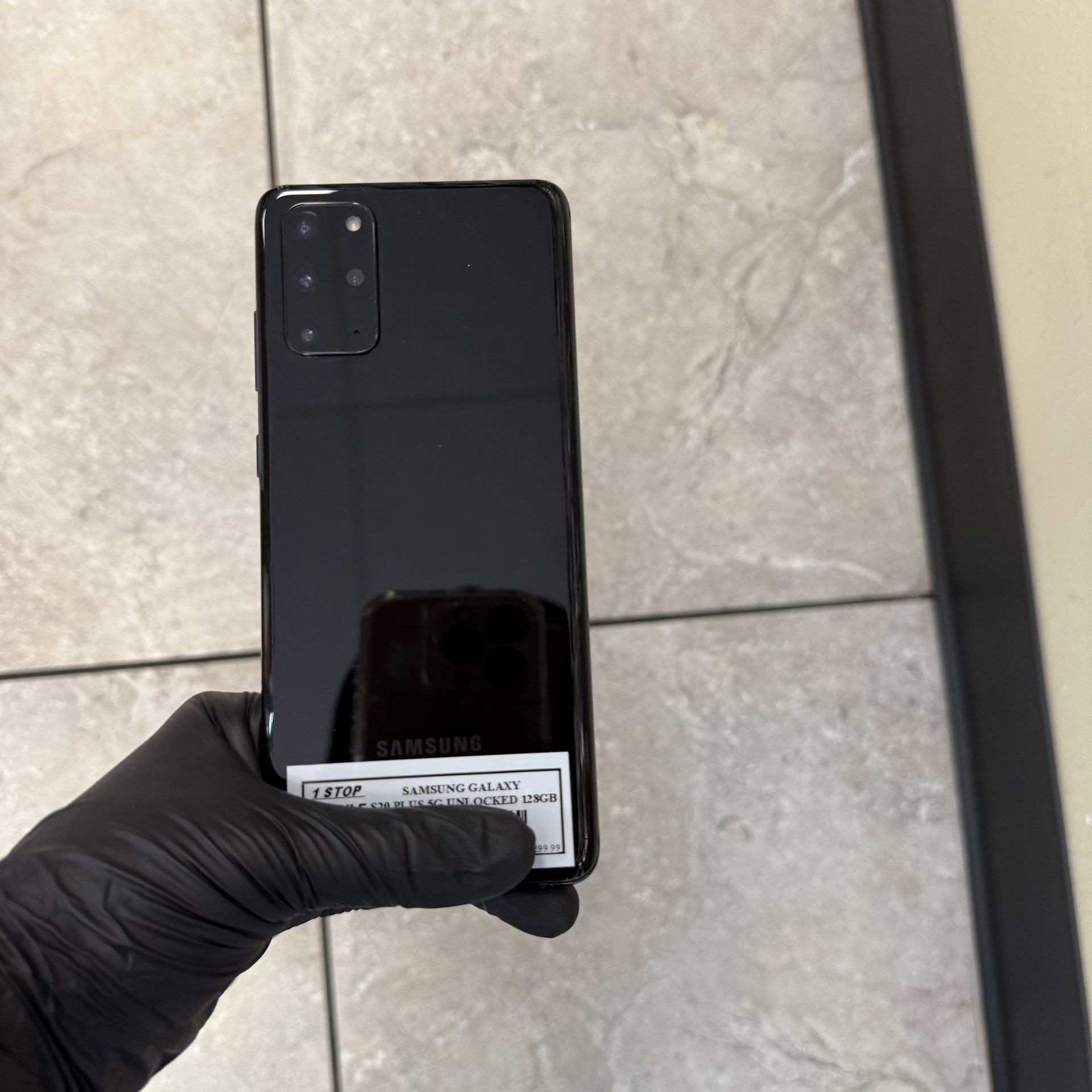 SAMSUNG S20 PLUS UNLOCKED