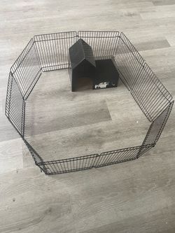 Guinea pig play pen and hide