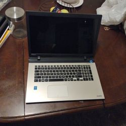 Excellent Toshiba Satellite L75, 17.3"HD+ Display/Backlit, Intel Core i3-4005U, 16gb Ram, 512gb HDD, $285