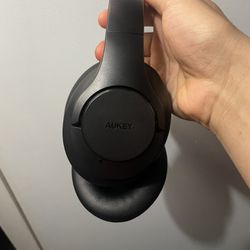 Aukey Headphones 
