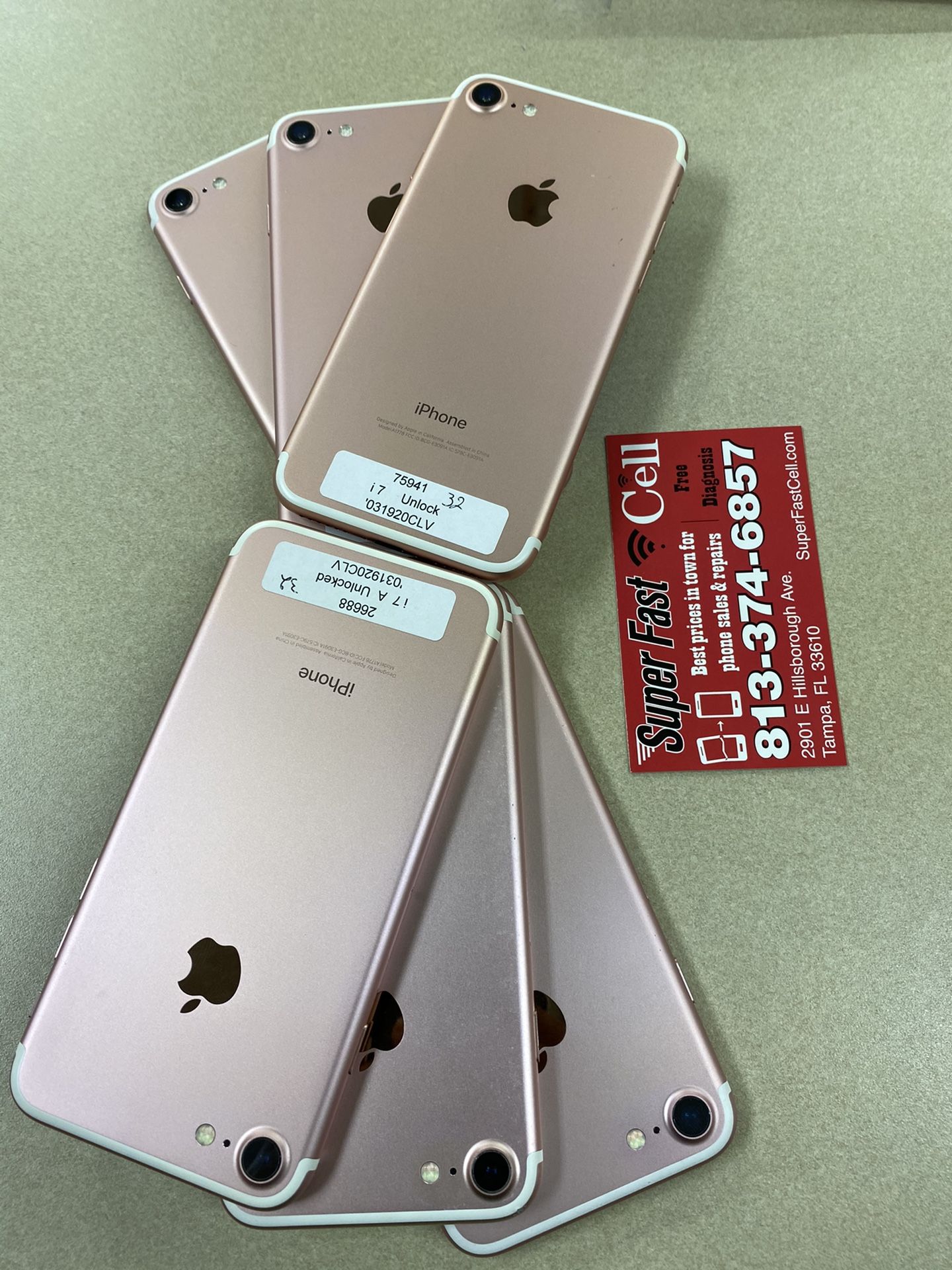 🔥🔥iPhone 7 32Gb factory unlocked with warranty