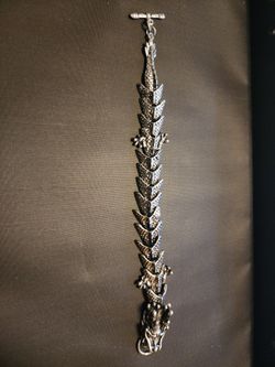 Bracelet