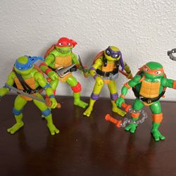 TMNT Mutant Mayhem Action Figures