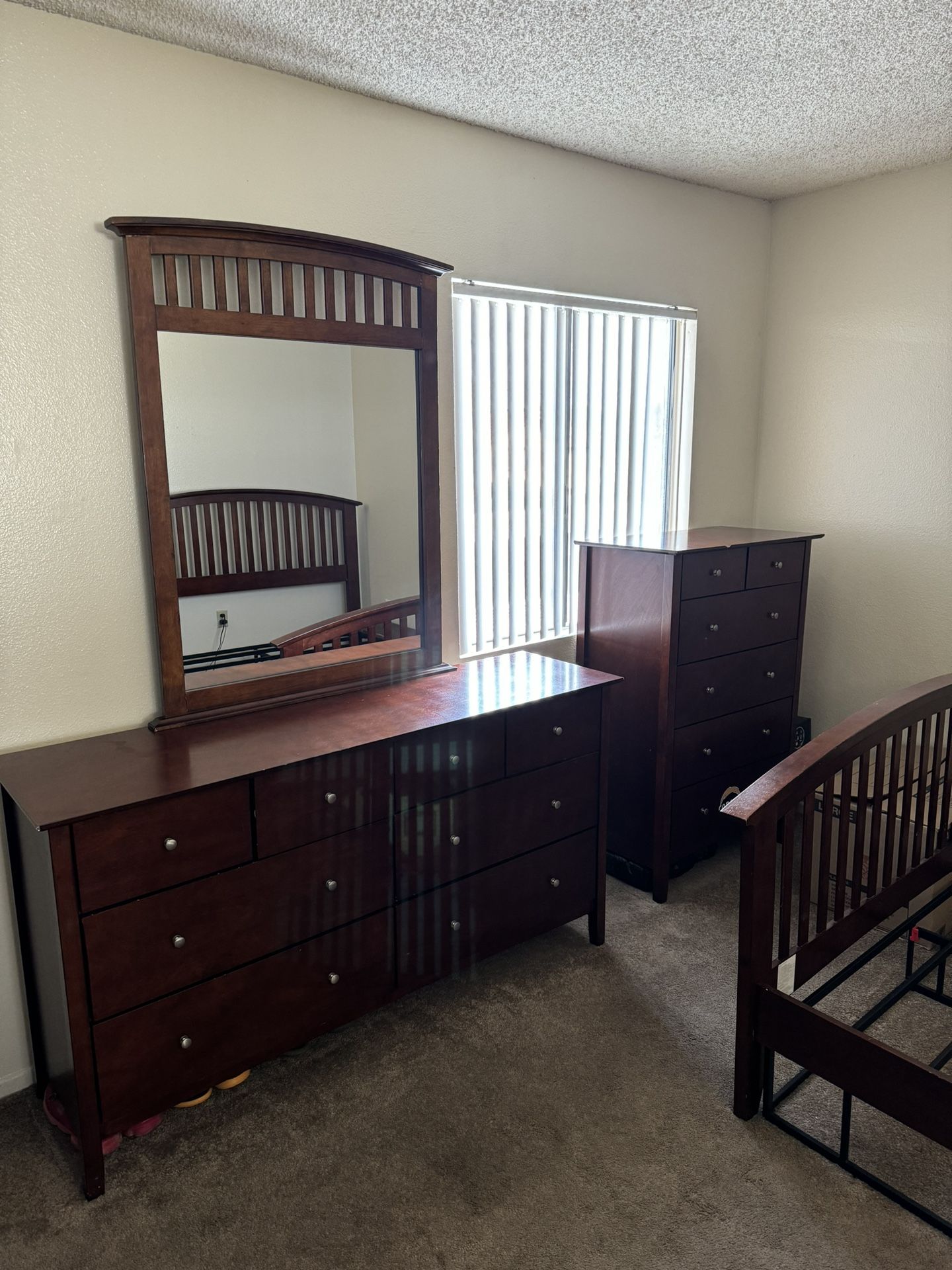 3Pc Wooden Bedroom Set