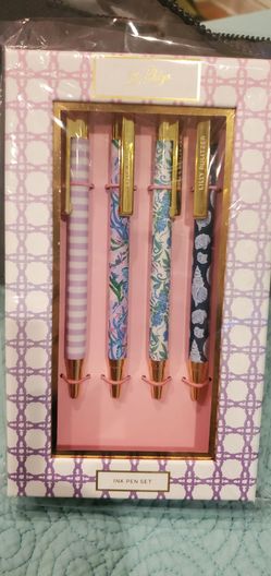 Lilly Pulitzer 4 PEN SET AND WRITING PAD