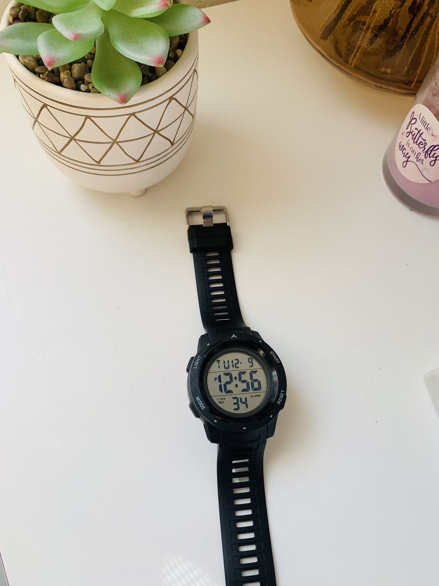 Digital Watch - Golden Hour