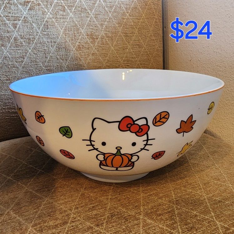 Hello Kitty Halloween Bowls