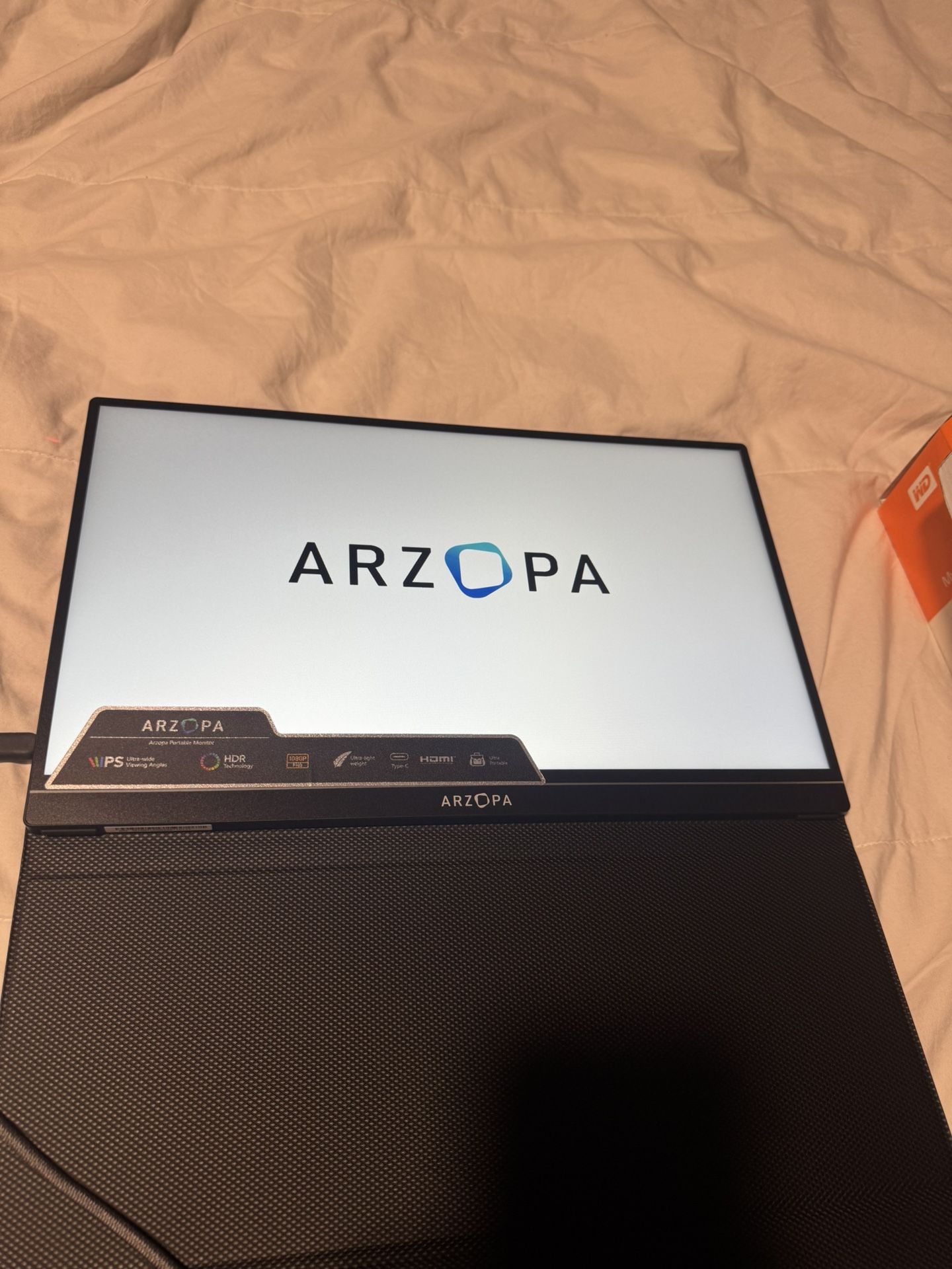 ARZOPA Portable Monitor, 15.6'' 1080P FHD Laptop Monitor USB C HDMI Computer Display HDR Eye Care External Screen w/Smart Cover for Mac Phone Xbox Swi