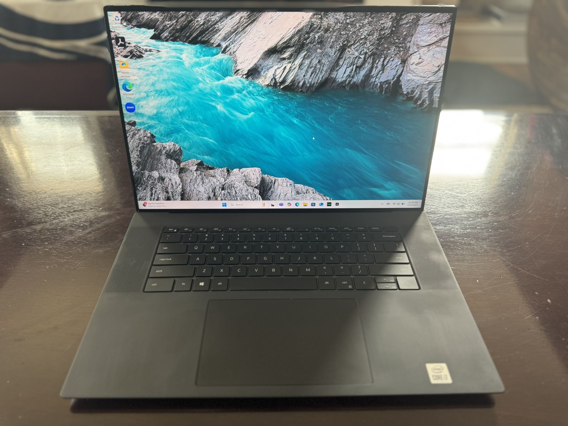 Dell XPS 17 9700 - UHD+ Touch, i7 2.3 GHz, 32GB 1TB SSD, NVIDIA GeForce RTX 2060