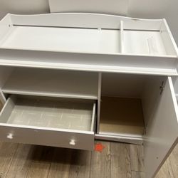 Missing Drawer And Shelves - Free