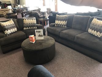 New Serta Sofa and loveseat