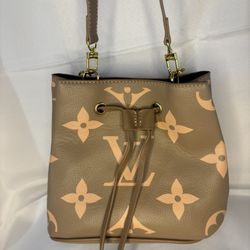 Women’s Purse Bag Brown Brand New