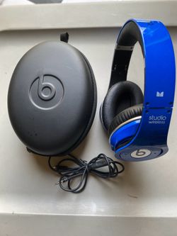 Beats Studio Monster Wireless Headphones (Read)