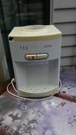 Sunbeam water dispenser.