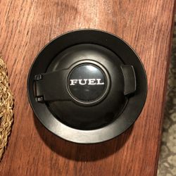 Challenger Black Gas Cap