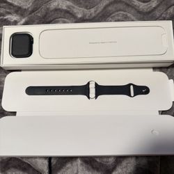 Apple Watch Series 8
