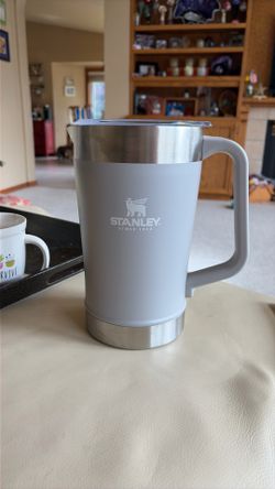 Stanley Stay-Chill Pitcher 64oz