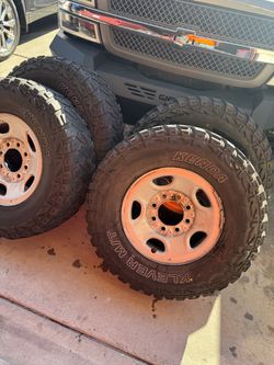 (4) Chevy 99-10 8 lug rims