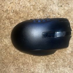 Razor Naga v2 HyperSpeed