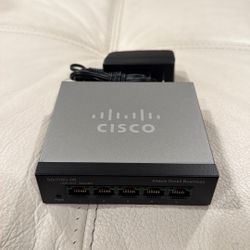 CISCO SG100D-05 Gigabit Small Business Switch 