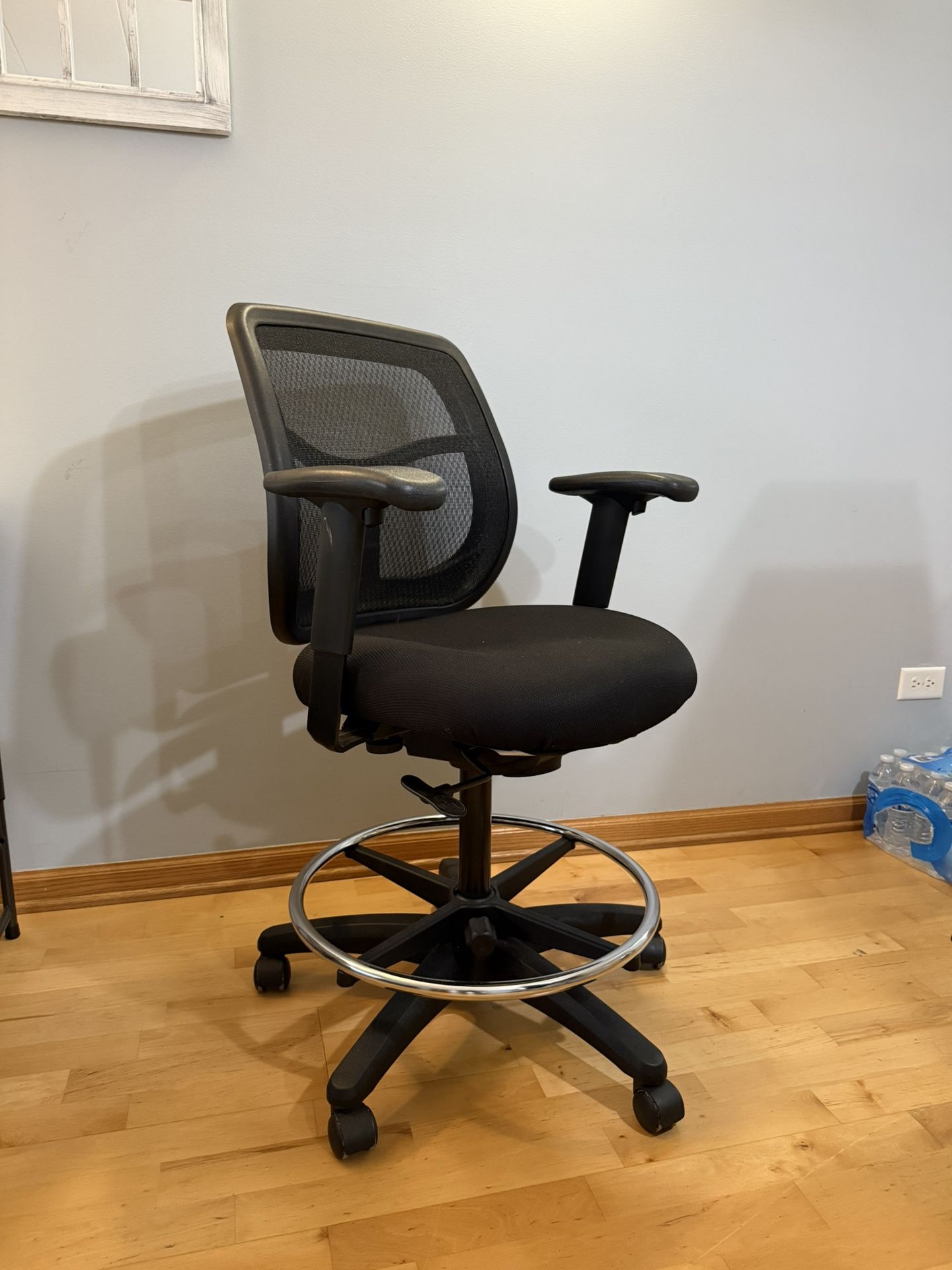 Black Office Chair.