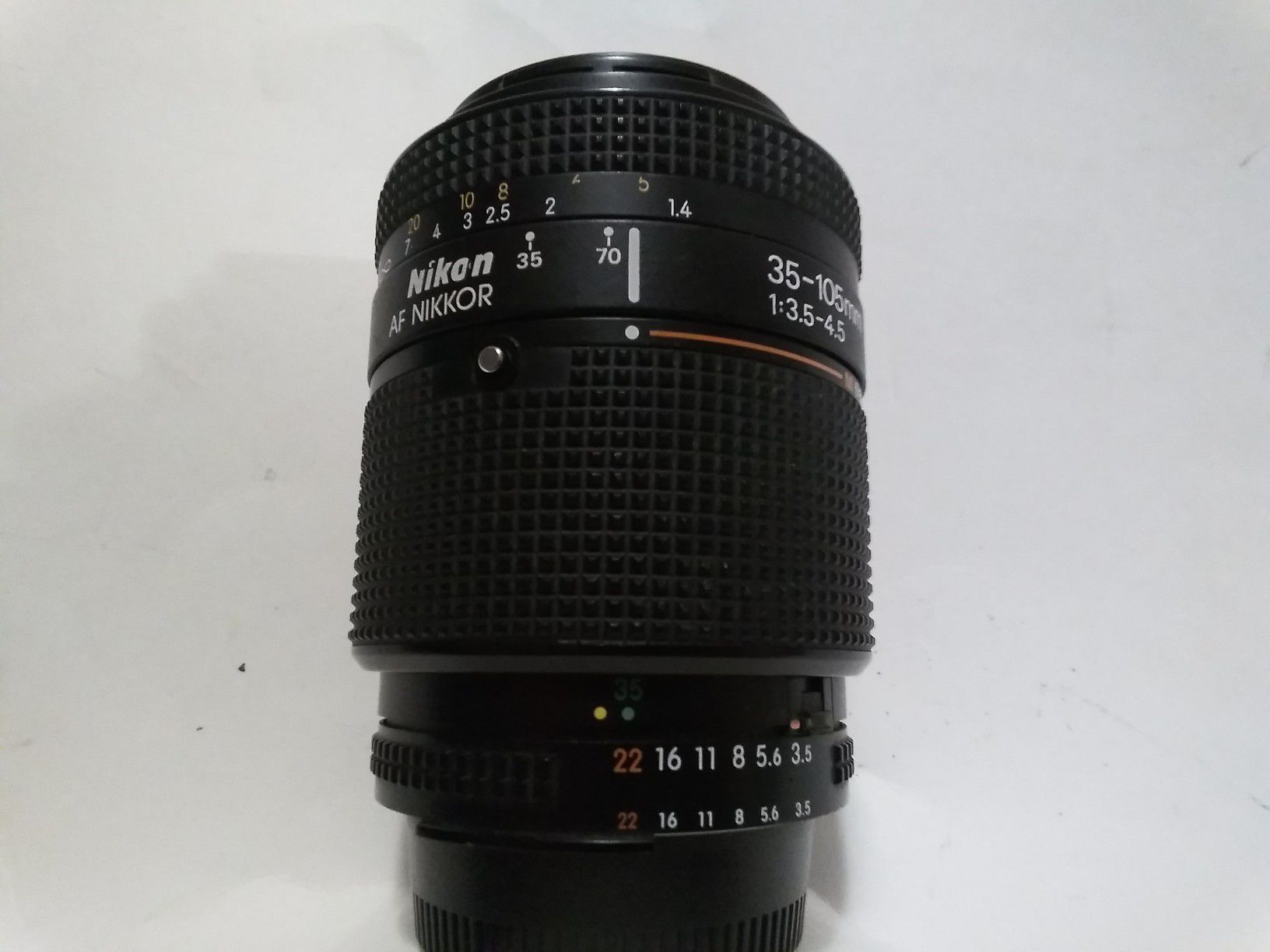 Nikon AF Nikkor 35-105mm f/3.5-4.5 Camera Lens