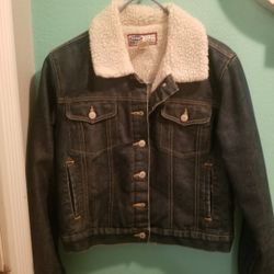 Old Navy Jean Jacket..Size Med Womens..Fleece Lining..Great Condition!