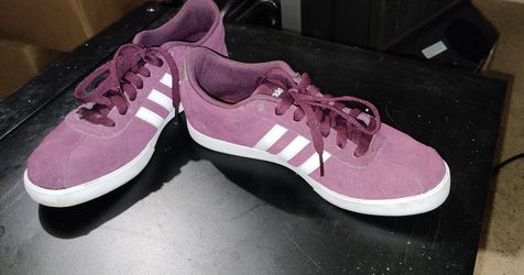Woman's Adidas Court Shoes