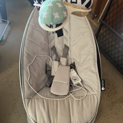 4moms Mamaroo 