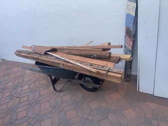 FREE scrap wood/lumber