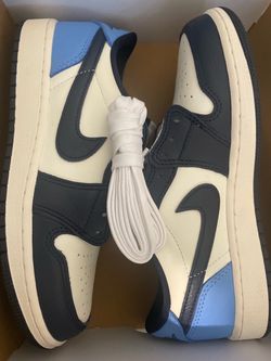 Youth shoes