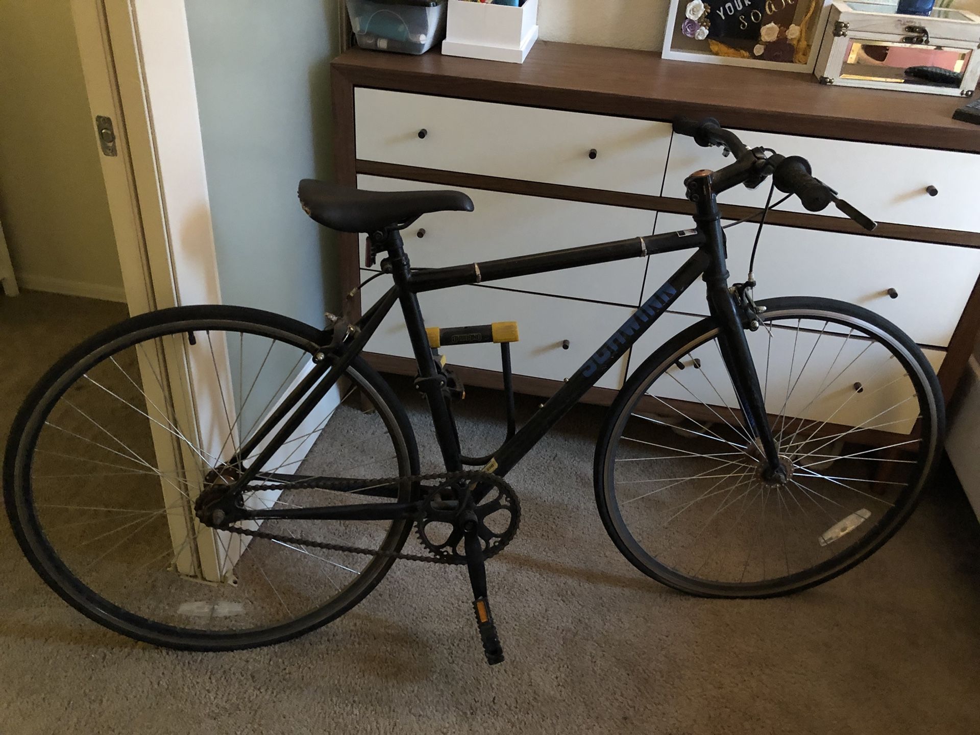 Schwinn Gambit Fixie Bike with locks