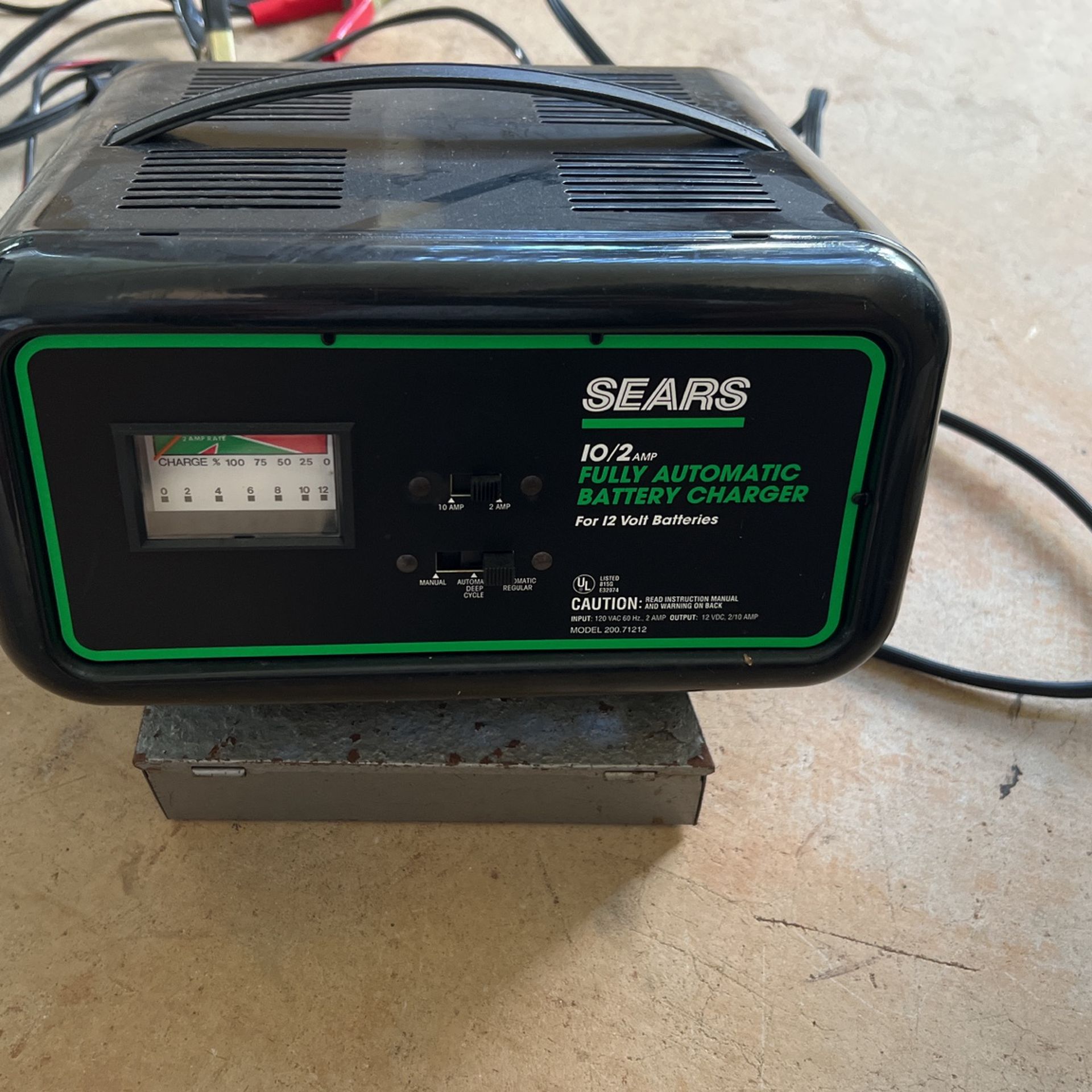 Sears 10 Or 2 Amp Car Battery Charger