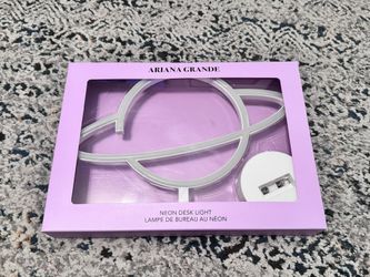 ARIANA GRANDE NEON DESK LIGHT